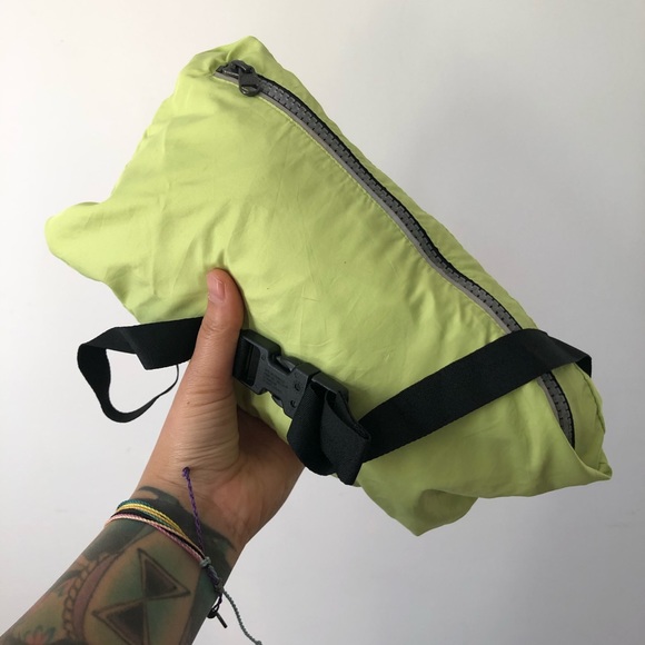 Nike running windbreaker - Picture 8 of 8